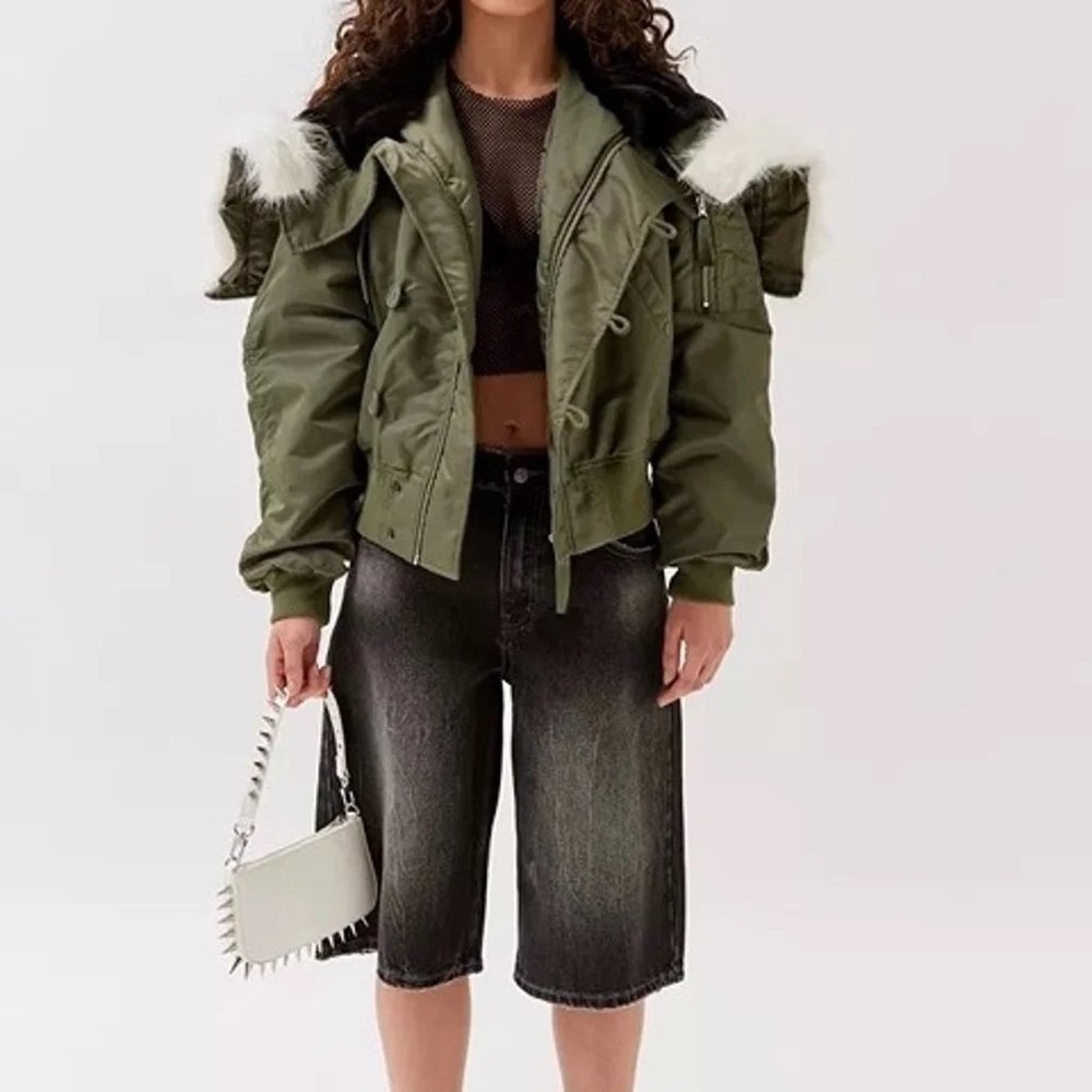 NWT Urban Outfitters Y2K-inspired nylon puffer jacket olive green
